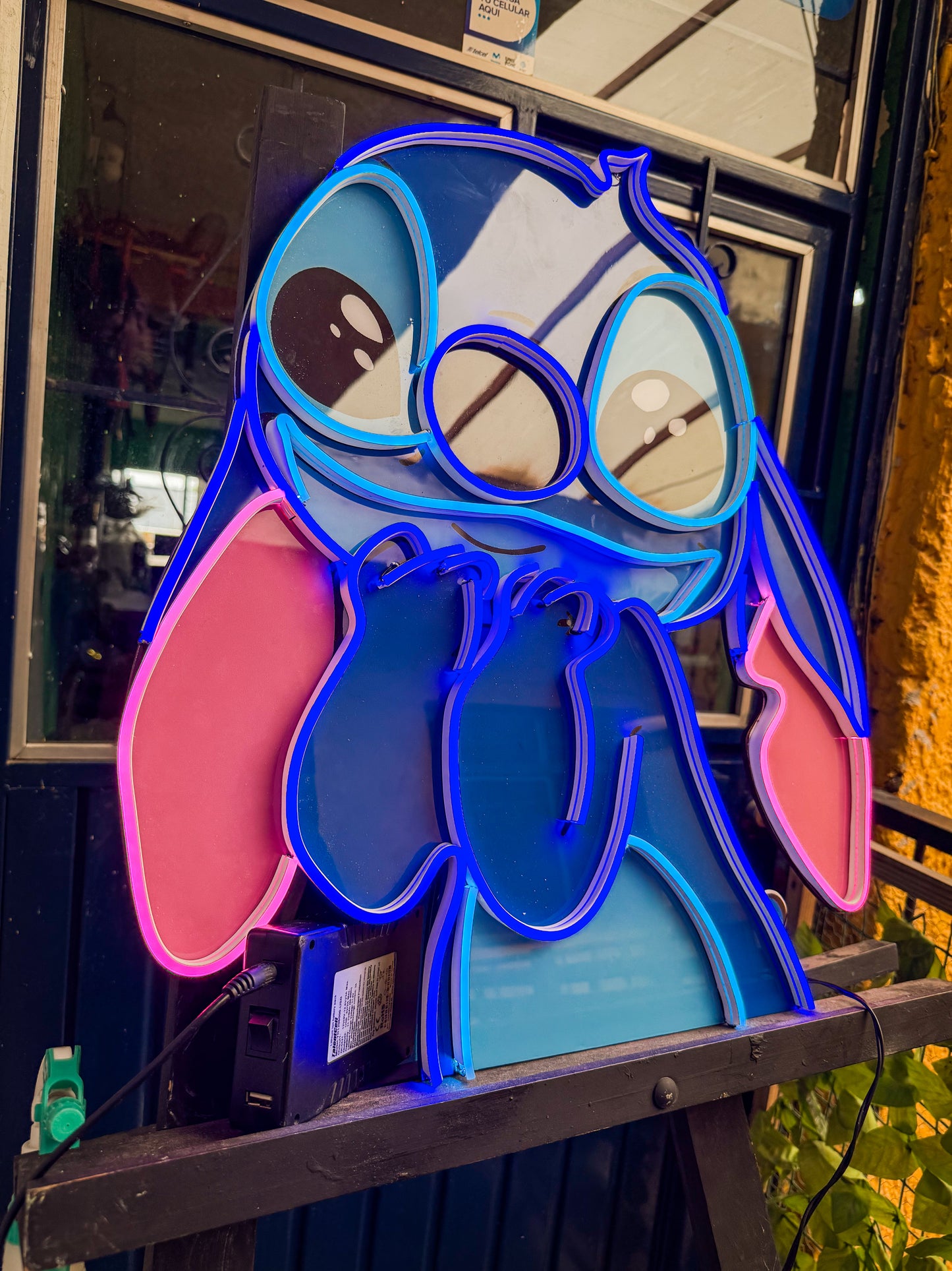 Letrero Neon Stitch (Lilo & Stitch Neonsign)