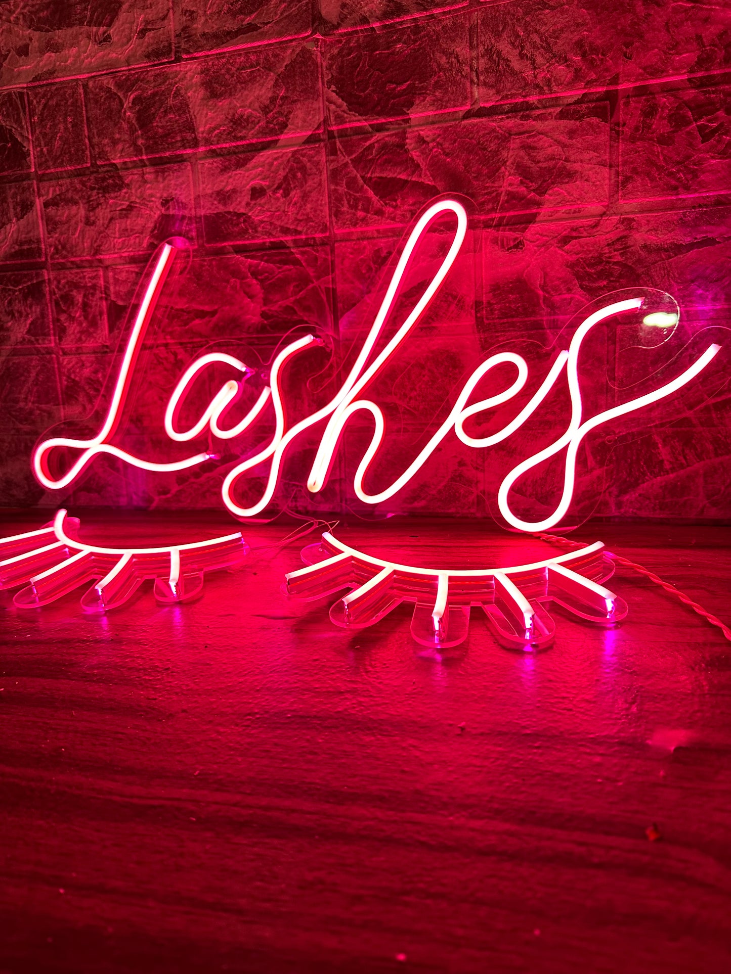 Letrero Neon Lashes & Pestañas