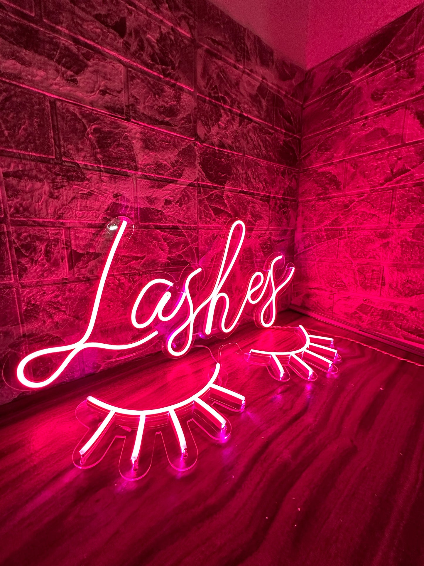 Letrero Neon Lashes & Pestañas