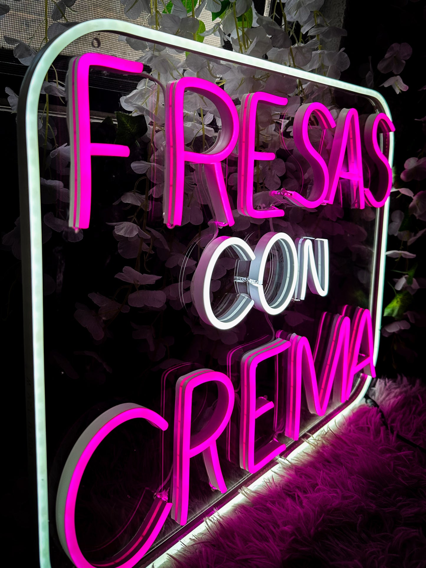 Letrero Neon Fresas Con Crema Luminoso