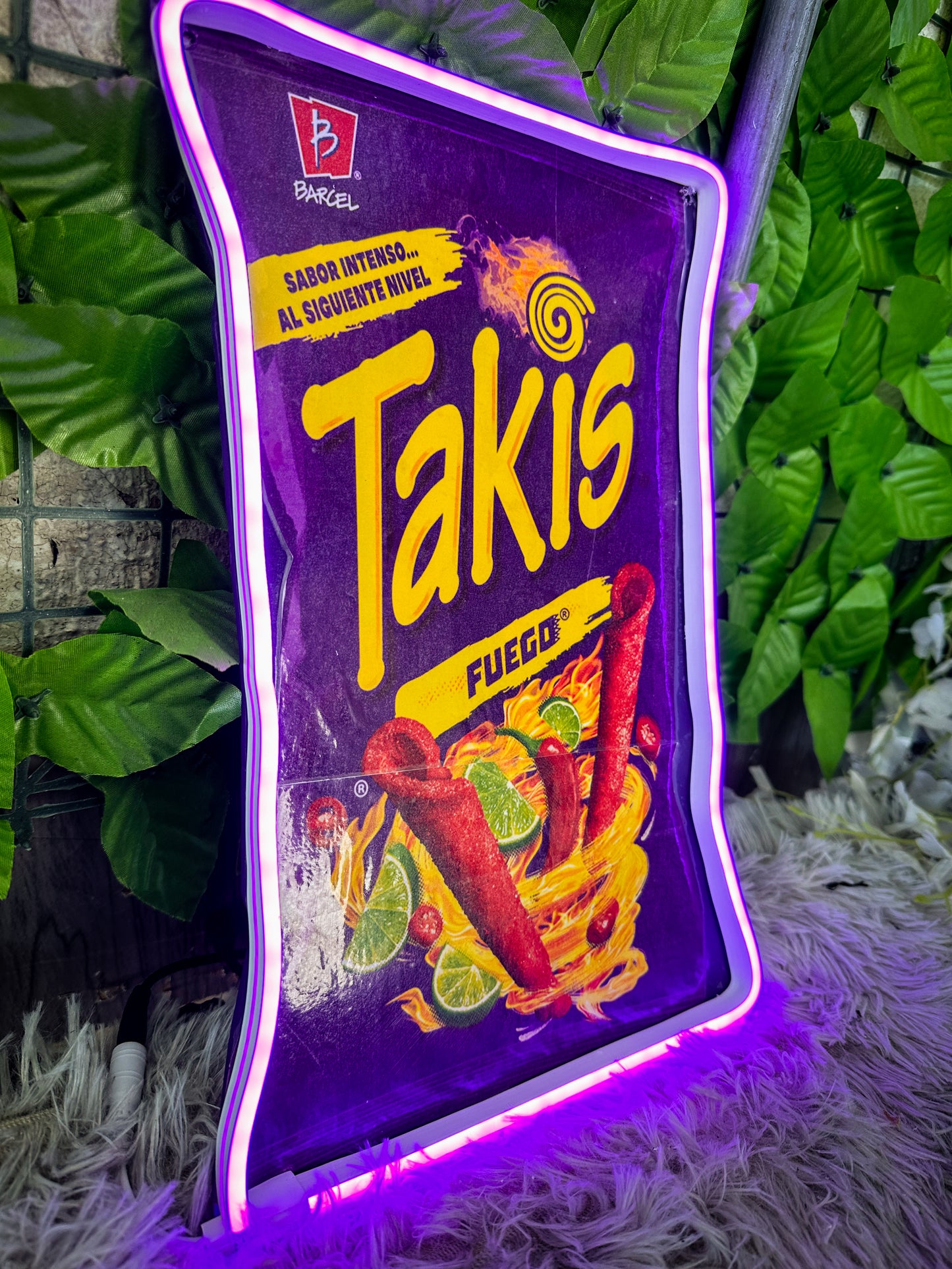 Letrero Neon Takis - Letreros de Snacks