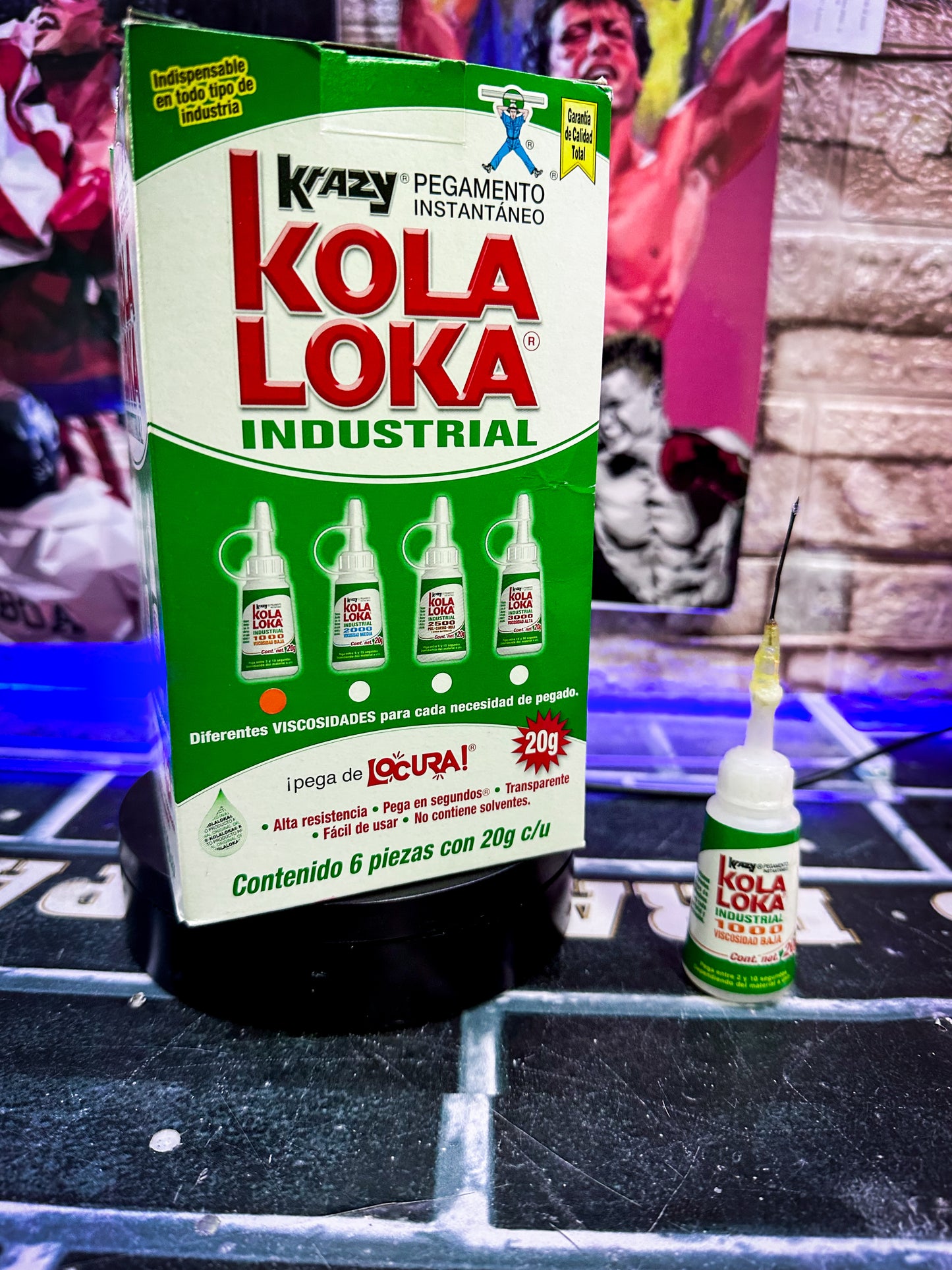 PEGAMENTO Kola Loka Industrial 1000 para letreros neon