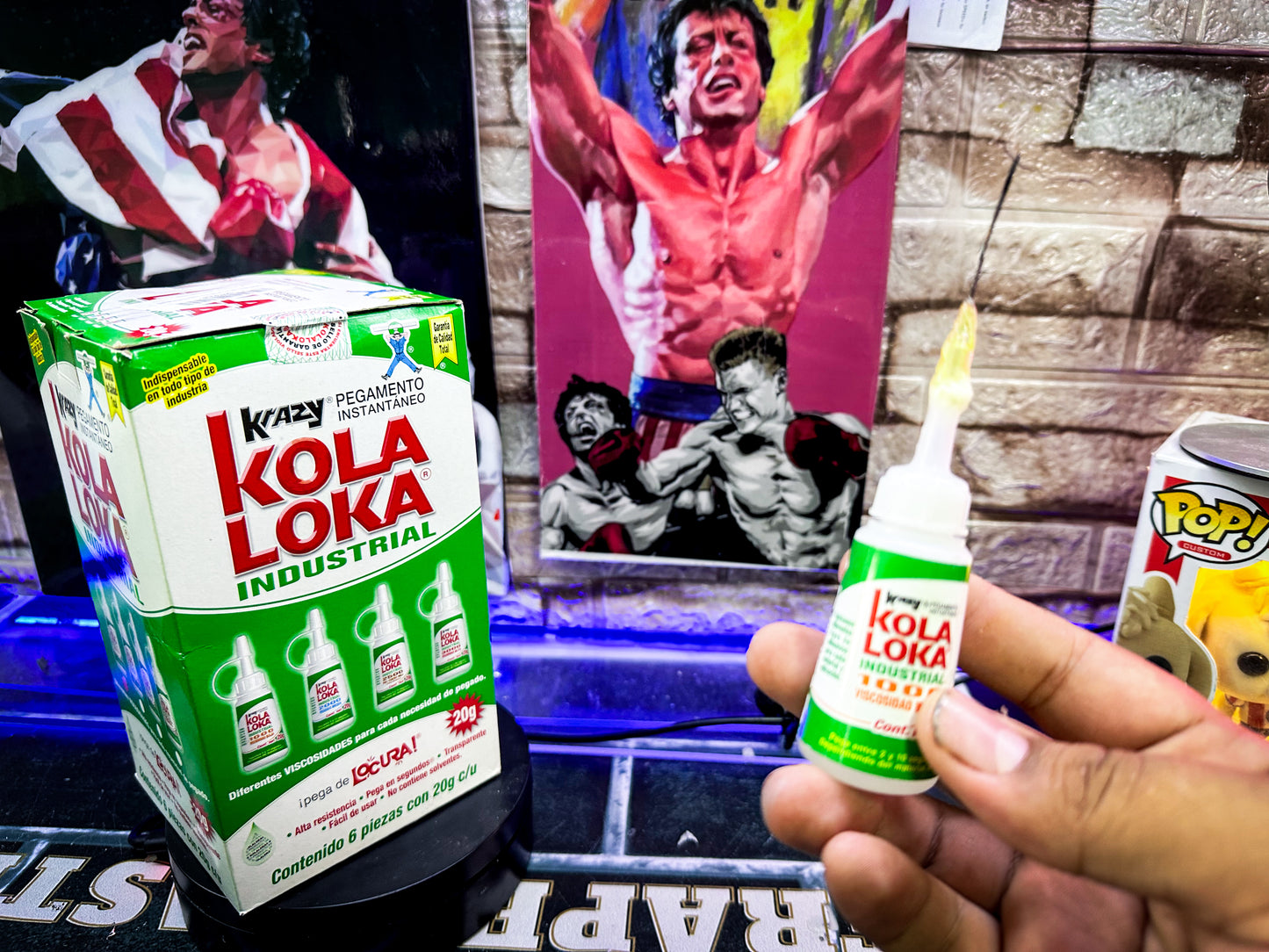 PEGAMENTO Kola Loka Industrial 1000 para letreros neon