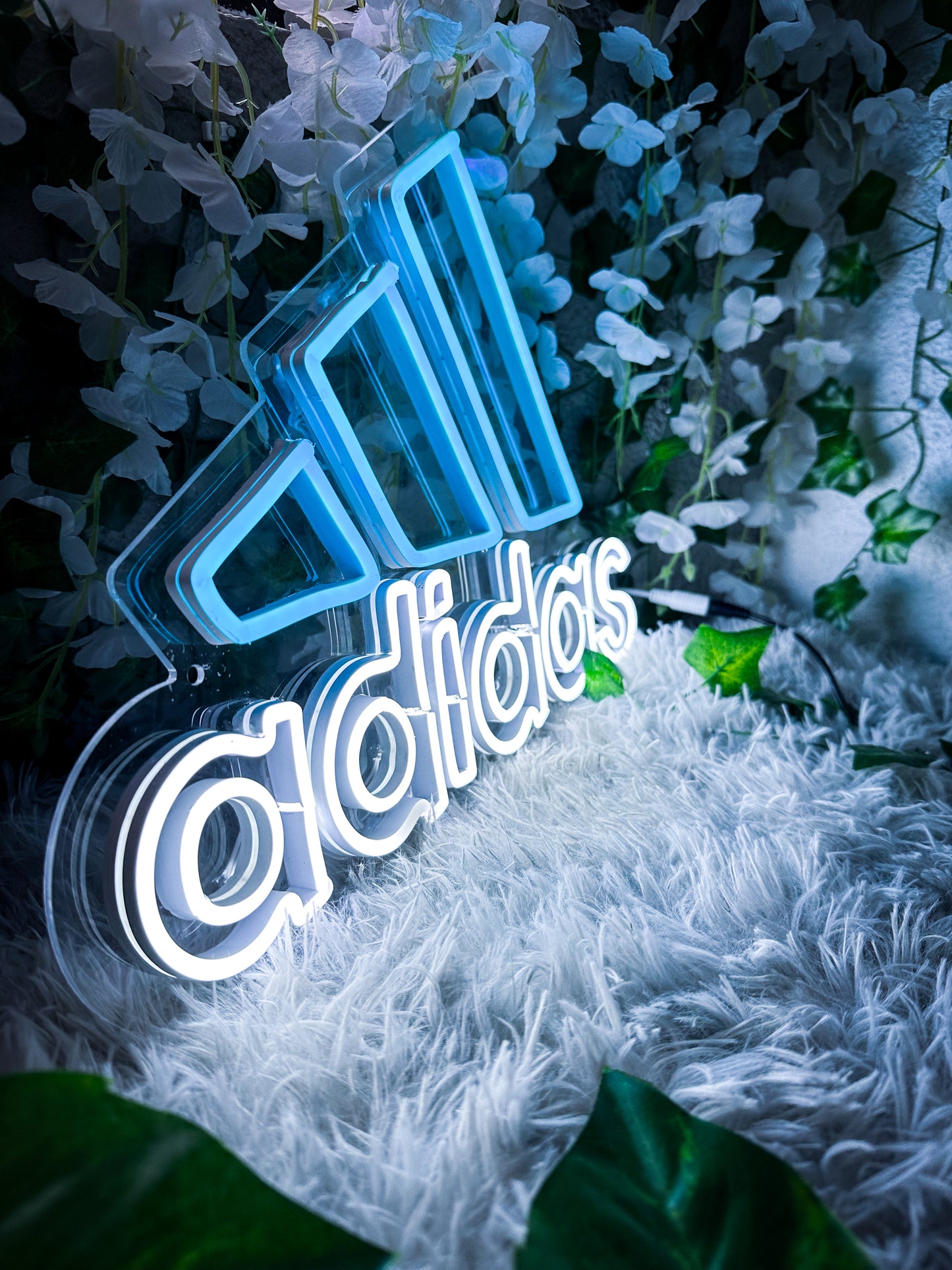 Logo adidas Neon Led ( Letreros Tenis Luminoso Neon )