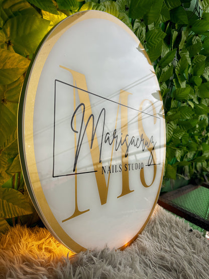 Logo Personalizado Neon - Letrero Luminoso Dorado Espejo